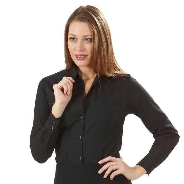 Van Heusen Women’s Black Broadcloth Dress Shirt